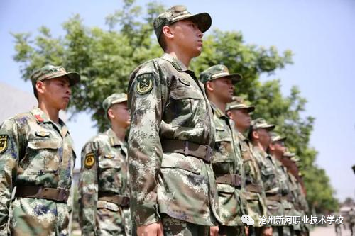 读中专也可以实现“当兵梦”！
